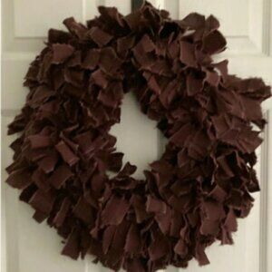 Rag Wreath 20" Burgundy